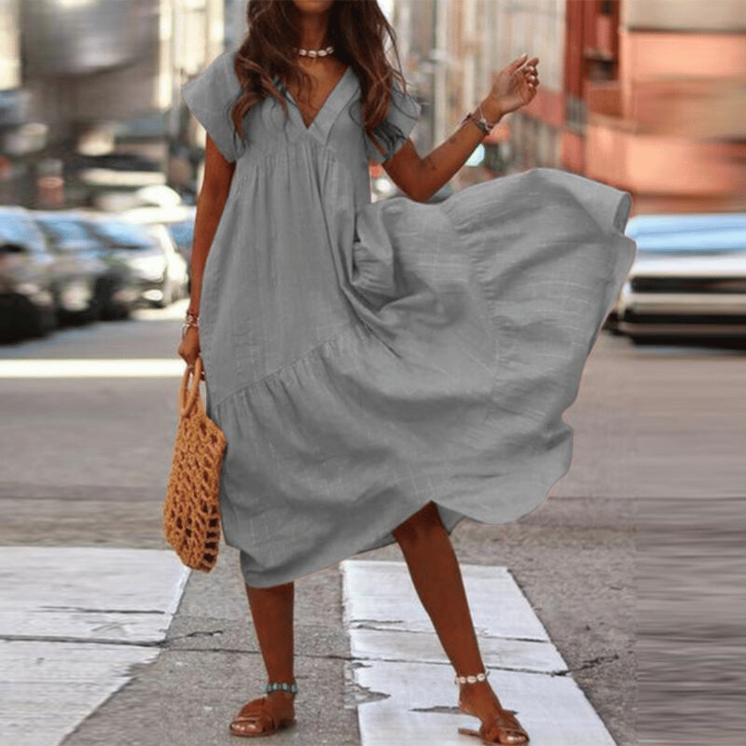 Sarah – Elegant belly covering dress