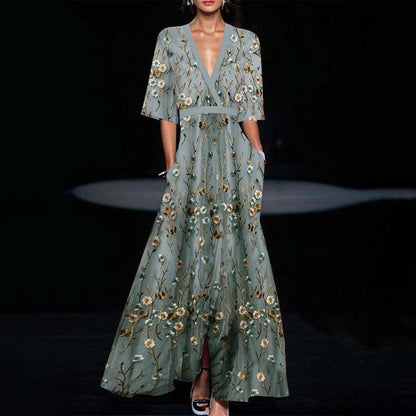 Cynthia – Flowing Maxi Dress