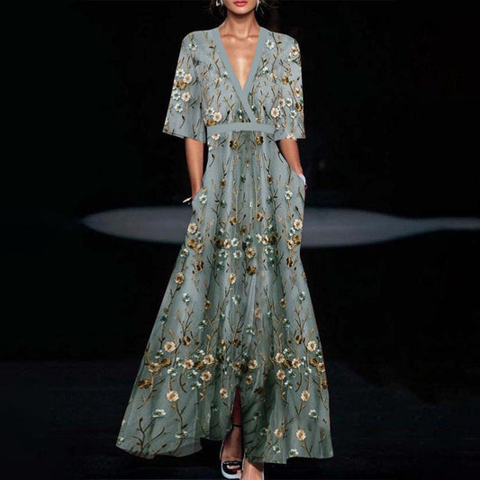 Cynthia – Flowing Maxi Dress
